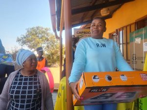 Executive Mayor handing over presents