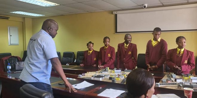 Learners presenting their road structure